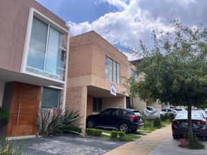 Casa en Venta en Bosques Santa Anita Tlajomulco de Zúñiga