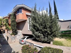 Casa en Venta en Ciudad Bugambilia Zapopan