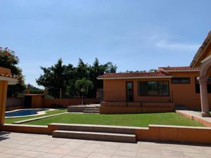 CountryHouse en Venta en Real del Puente Xochitepec