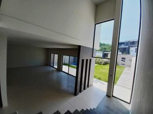 Casa en Venta en Burgos Bugambilias Temixco