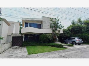 Casa en Venta en Club de golf Tabachines Cuernavaca