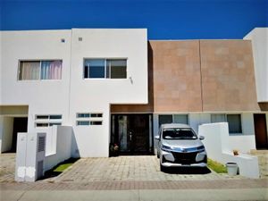 Casa en venta en Llibramiento Norponiente km  0, Sonterra, Querétaro,  Querétaro, 76235.