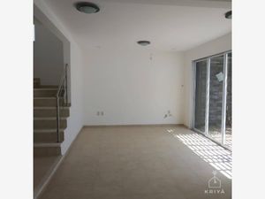 Casa en Venta en Las Lomas Residencial Alvarado