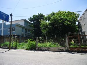 TERRENO EN VENTA EN LA 15 PONIENTE NORTE, TUXTLA GUTIERREZ