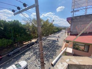 Se Vende Casa con Local Comercial en Teatro de la Ciudad, Tuxtla Gutiérrez