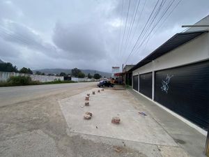 Se Renta Local Comercial en Fatima Periferico Sur, San Cristóbal de Las Casas, C