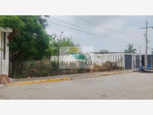 Terreno en Venta en Jardines de Champayán 1 Tampico