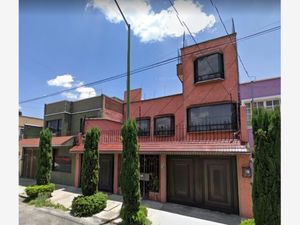 Casa en Venta en Nueva Santa Maria Azcapotzalco