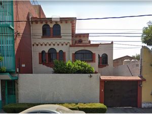 Casa en Venta en Claveria Azcapotzalco