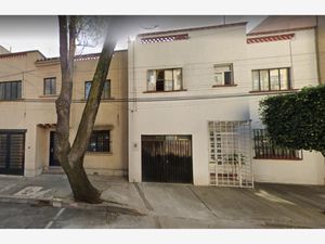 Casa en Venta en Credito Constructor Benito Juárez