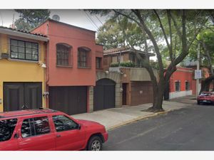 Casa en Venta en Del Carmen Coyoacán