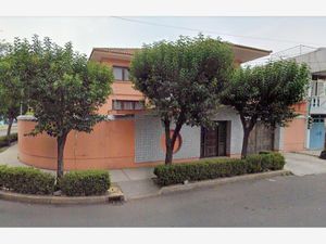 Casa en Venta en Lomas Estrella Iztapalapa