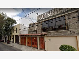 Casa en Venta en San Lucas Coyoacán