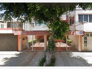 Casa en Venta en Sinatel Iztapalapa