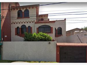 Casa en Venta en Claveria Azcapotzalco