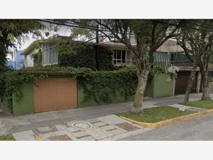 Casa en Venta en Jardines de San Mateo Naucalpan de Juárez