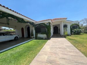 Casa en Venta en San Juan de los Laureles Atlixco