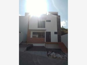 Casa en Venta en La Calera Puebla