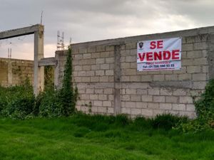 Terreno en Venta en San Miguel Totocuitlapilco Metepec