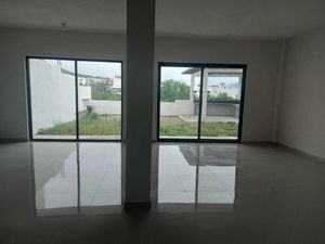 Casa en Venta en Álamo Sur, Santiago, N.L.