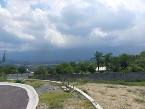 Terreno en Pedregal del Huajuco, Carr. Nacional, Monterrey NL