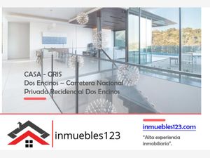 Casa en Venta en El Uro Monterrey