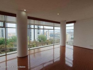 Departamento en Venta en Bosque Real Huixquilucan