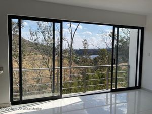 Casa en Venta en Residencial Lago Esmeralda Atizapán de Zaragoza