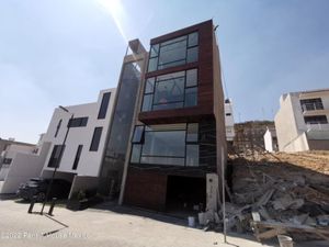 Casa en Venta en Bosque Esmeralda Atizapán de Zaragoza