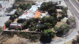 TERRENO EN VENTA SOBRE IMPORTANTE AVENIDA