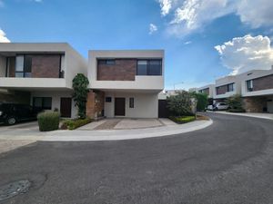 Casa en Venta en Cumbres del Lago Querétaro