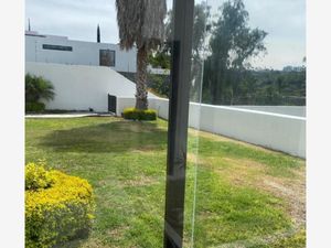 Casa en Venta en Villas del Mesón Querétaro