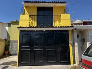 Casa en Venta en San José Residencial Tlajomulco de Zúñiga