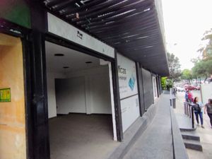 Local comercial en renta - Av Paseo de la Reforma CDMX
