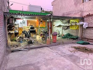 Terreno en Venta en Jardines de Santa Clara Ecatepec de Morelos
