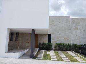 Casa en Venta en Altos Juriquilla Querétaro