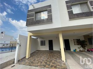 Casa en Venta en Ciudad del Sol Querétaro