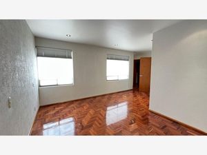 Departamento en Venta en Hacienda de las Palmas Huixquilucan