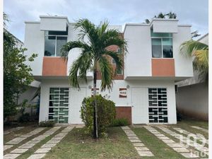 Casa en Venta en Playa Azul Solidaridad