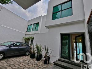 Casa en Venta en Del Carmen Coyoacán