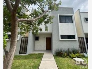 Casa en Venta en Residencial Monte Verde Benito Juárez