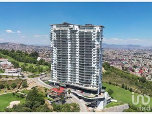 Departamento en Venta en Bosque Real Huixquilucan