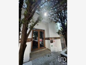 Casa en Venta en Contry la Silla Guadalupe