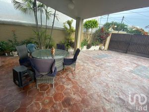 Casa en Venta en Burgos Bugambilias Temixco