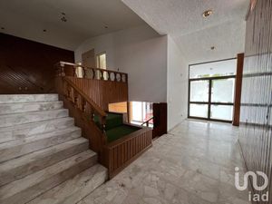 Casa en Venta en Jardines Del Sol Zapopan