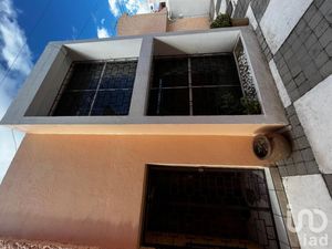 Casa en Venta en Xinantécatl Metepec