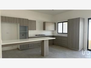 Casa en Venta en Altares Residencial Santiago