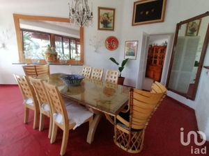 Casa en Venta en Palmira Tinguindin Cuernavaca