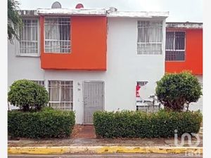 Casa en Renta en Paraíso Villas Benito Juárez