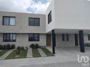 Casa en Venta en Altos Juriquilla Querétaro